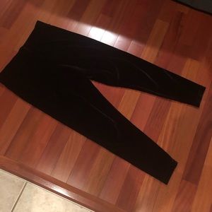 Lou & Grey velvet leggings